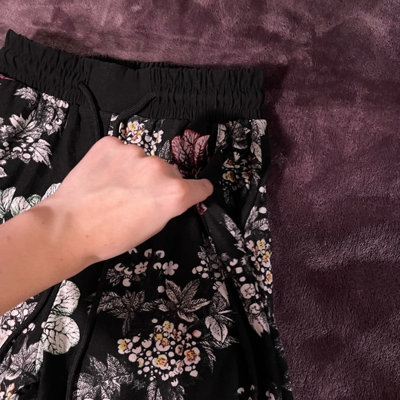 Joggers - Picture 3 of 7